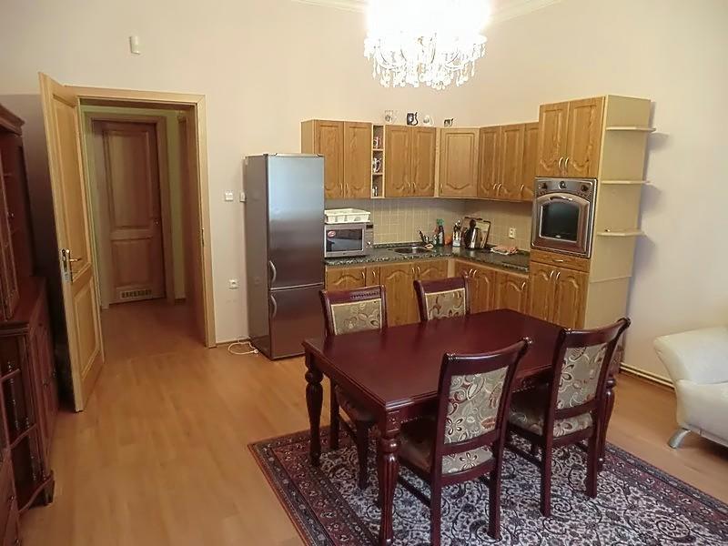 7k - Apartmány Lázeňská Karlovy Vary Habitación foto